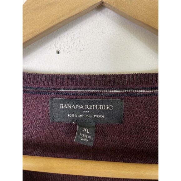 Banana Republic Mens Sweater V Neck Burgundy Merino Wool XL - Picture 2 of 7